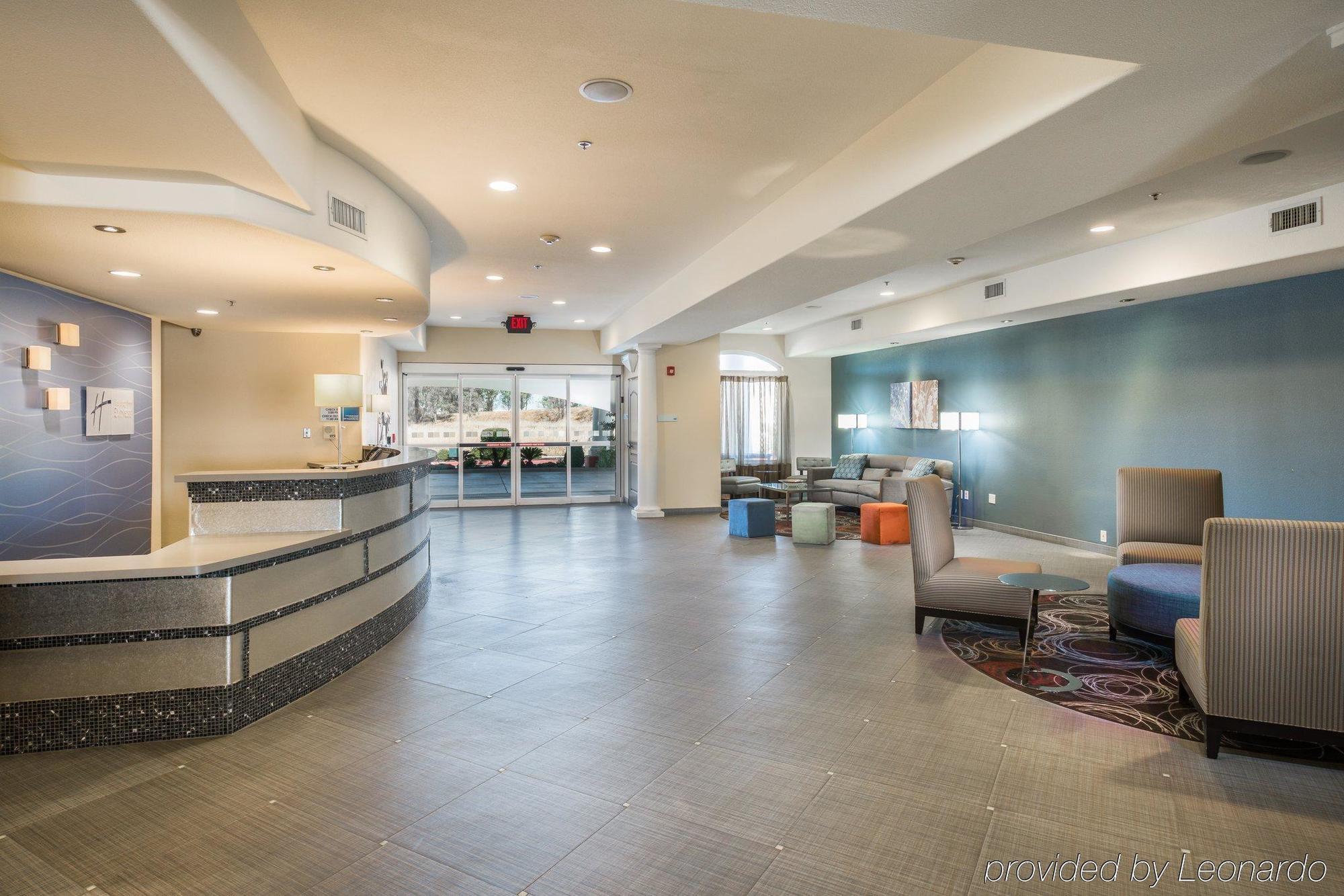 Holiday Inn Express & Suites Yosemite Park Area By Ihg Chowchilla Exterior photo